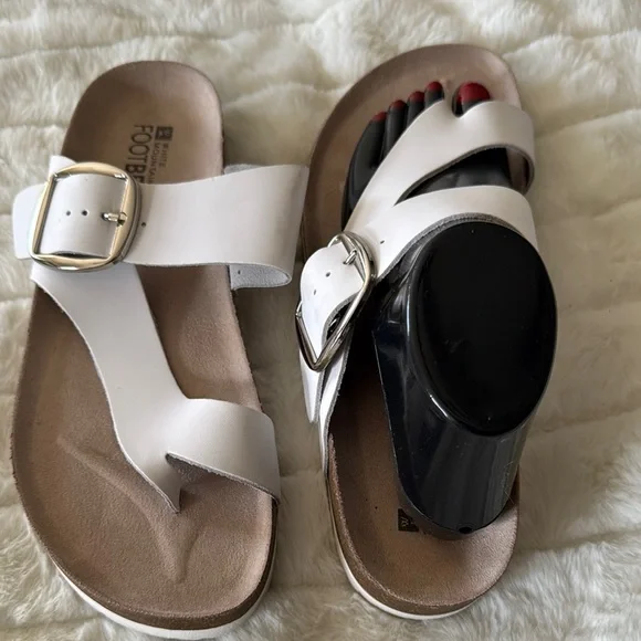 White Mountain White Cross-Strap Sandals - Picture 2 of 9
